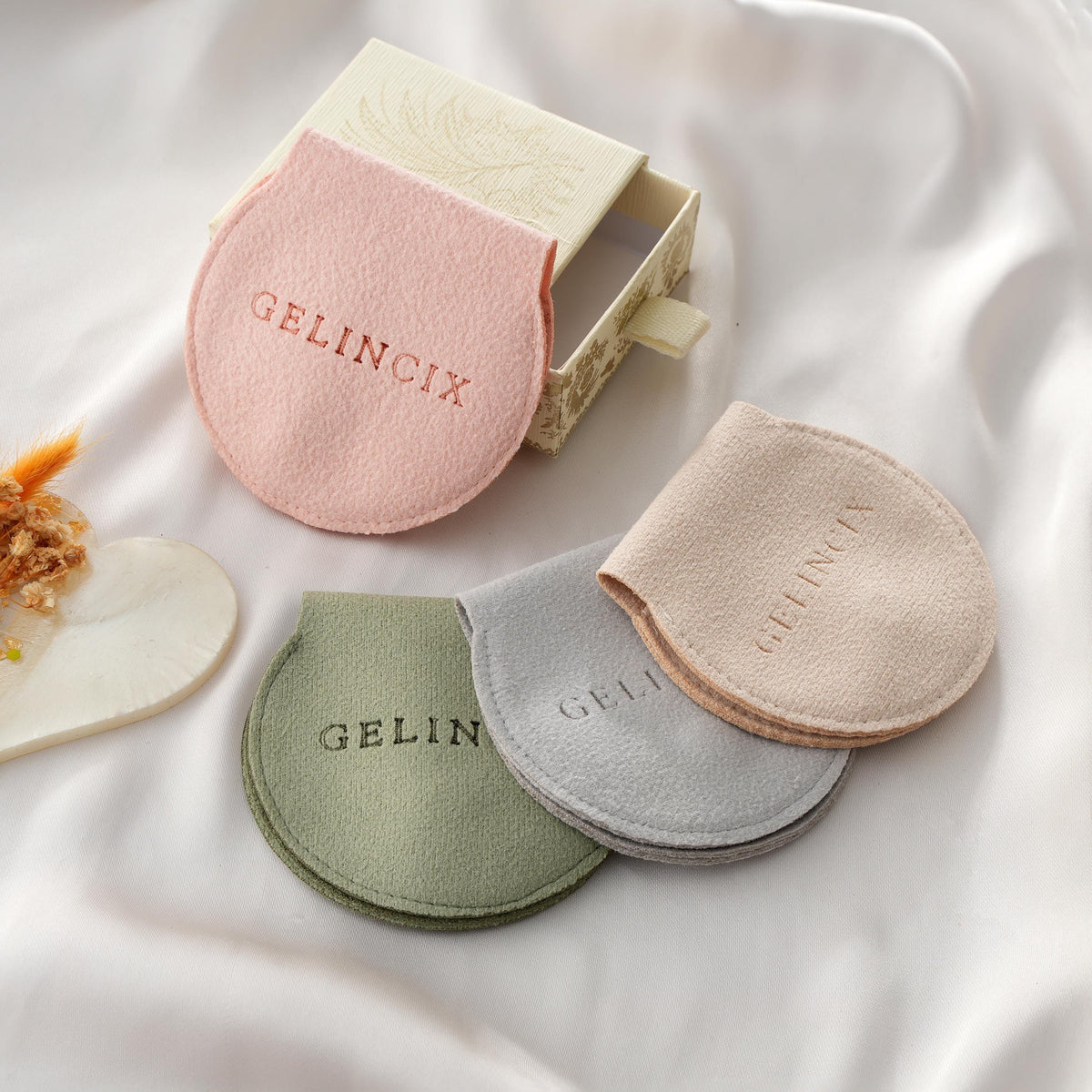 Round Suede Jewelry Pouches with Snap Closure, Set of 50 Custom Logo Packaging for Small Business, 8x7.5cm
