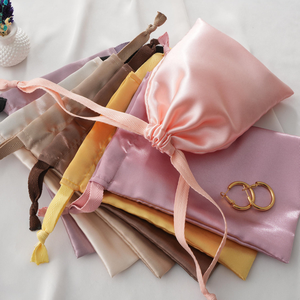50pcs Pink Satin Drawstring Bags, Bridesmaid Proposal Gift Pouches Bulk, Custom Boutique Packaging